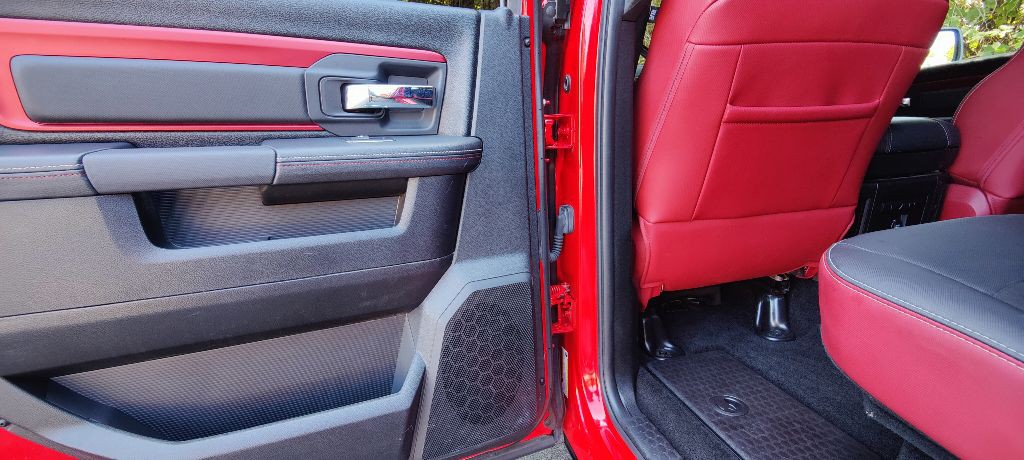 2015 RAM 1500 Image 12