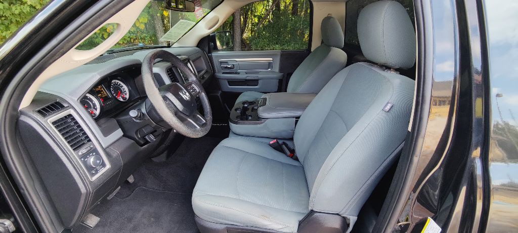 2017 RAM 1500 Image 10