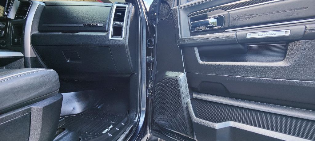 2016 RAM 1500 Image 16