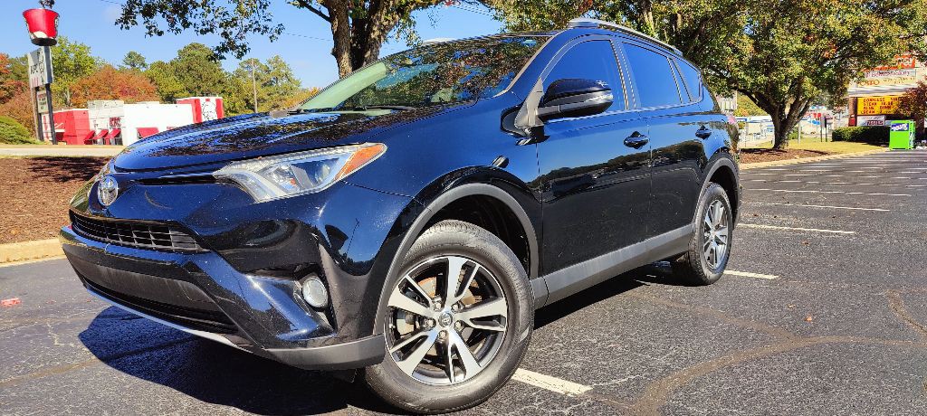 2016 Toyota Rav4 Image 1