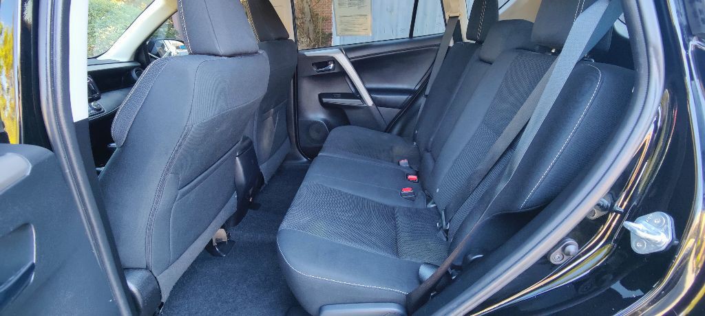 2016 Toyota Rav4 Image 10