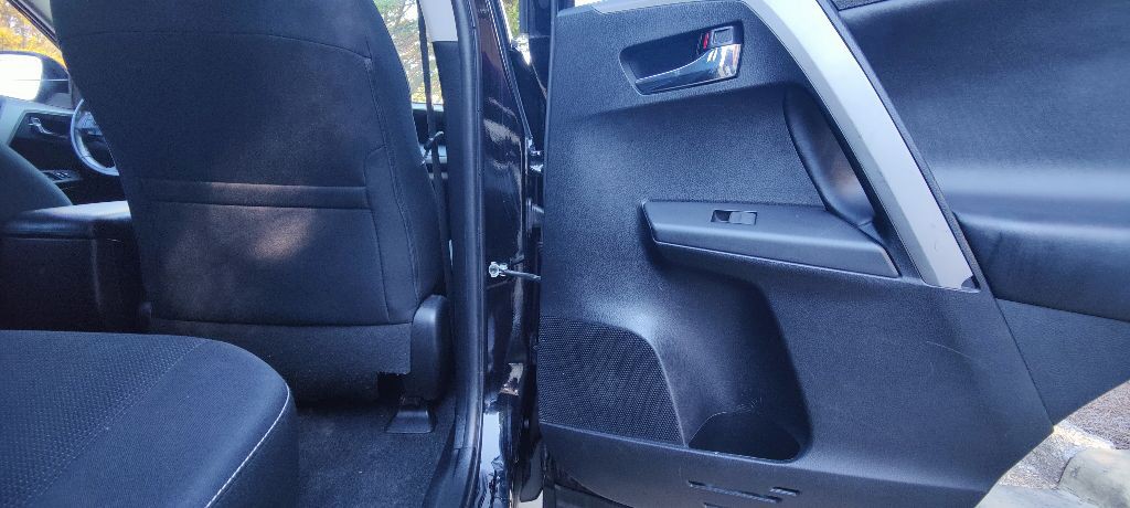 2016 Toyota Rav4 Image 13