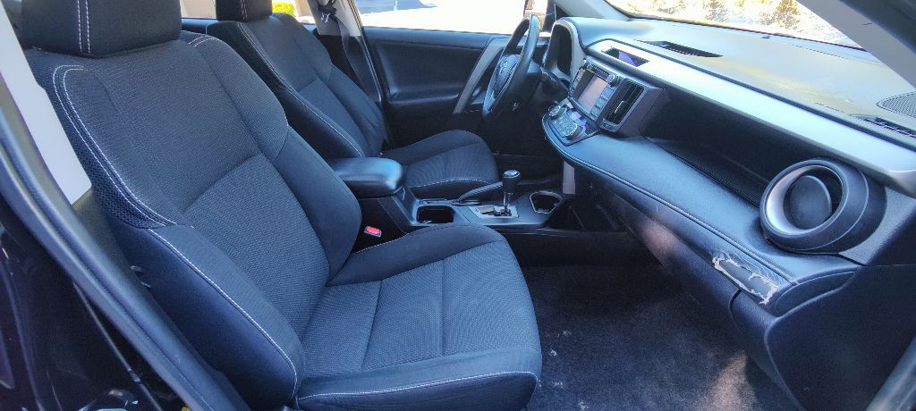 2016 Toyota Rav4 Image 14