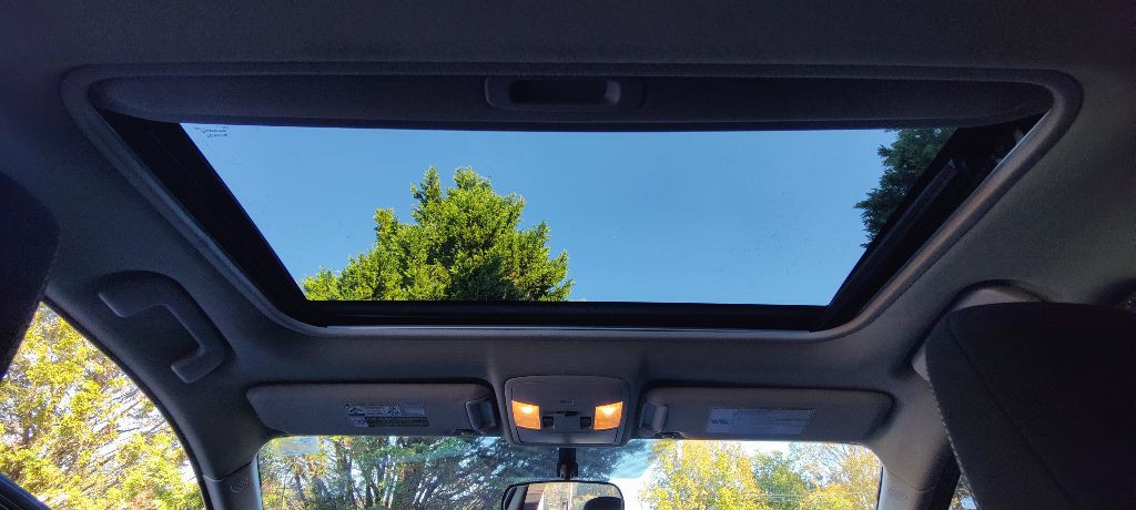 2016 Toyota Rav4 Image 16