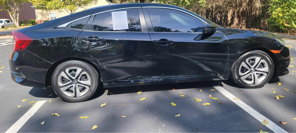 2016 Honda Civic Image 6