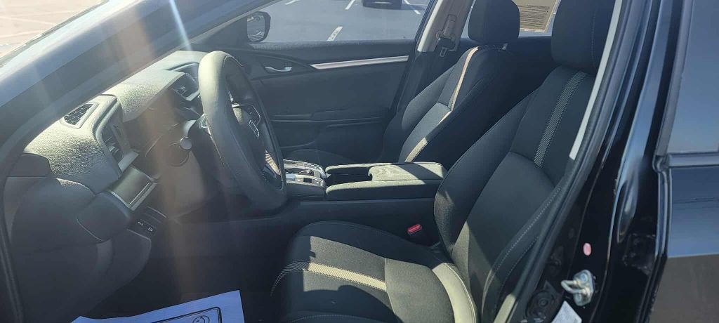 2016 Honda Civic Image 8