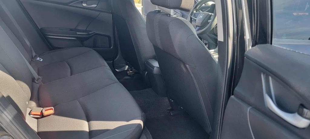 2016 Honda Civic Image 10