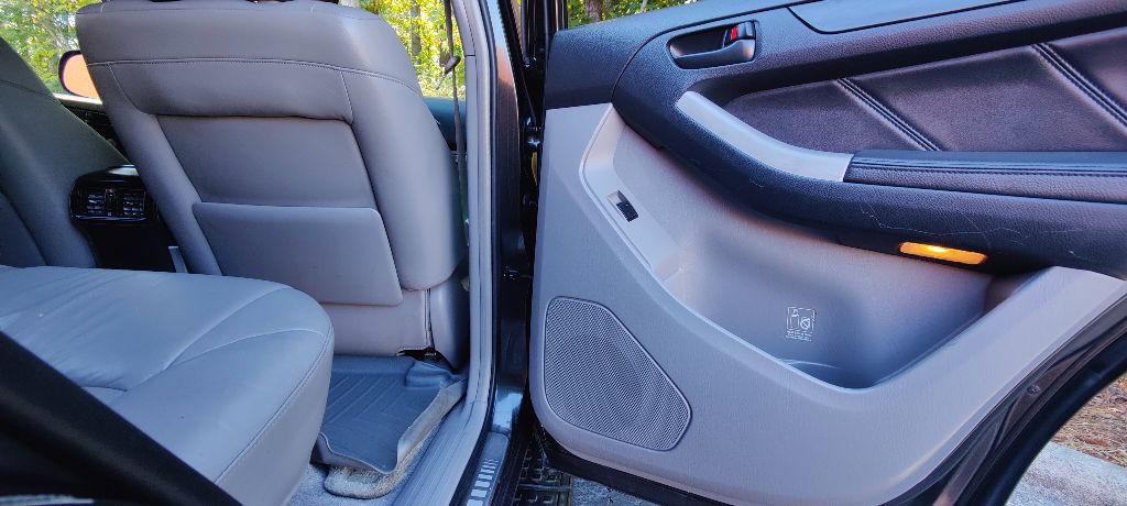 2006 Toyota 4Runner Image 14