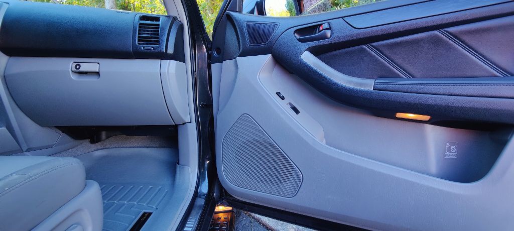 2006 Toyota 4Runner Image 16