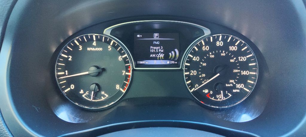 2017 Nissan Altima Image 19