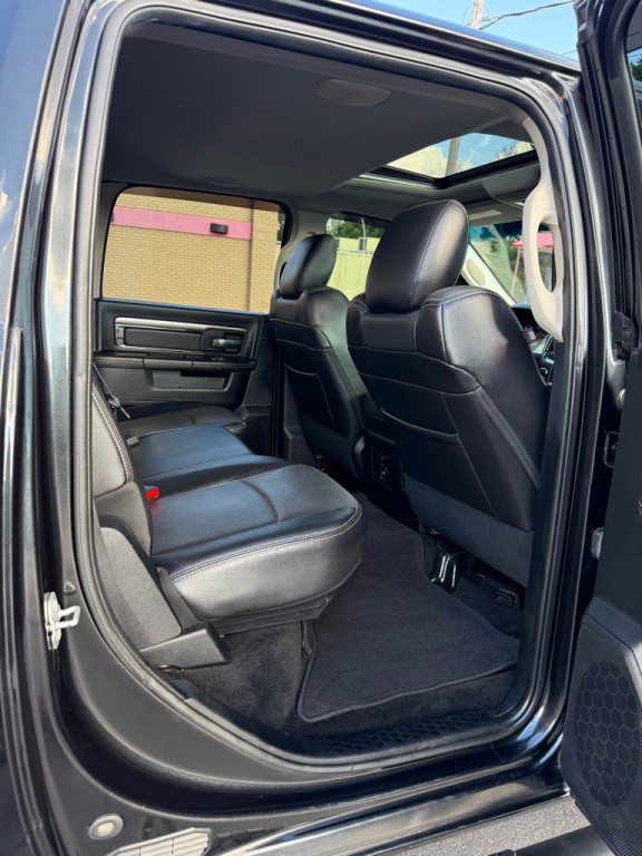 2016 RAM 1500 Image 12