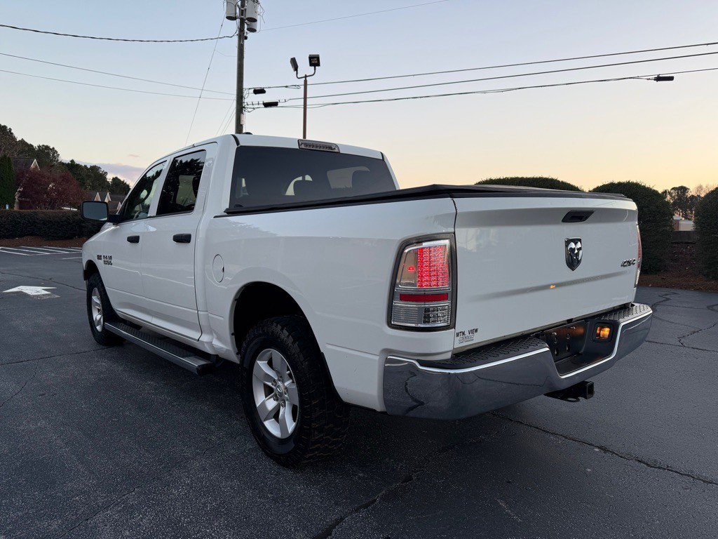 2013 RAM 1500 Image 3