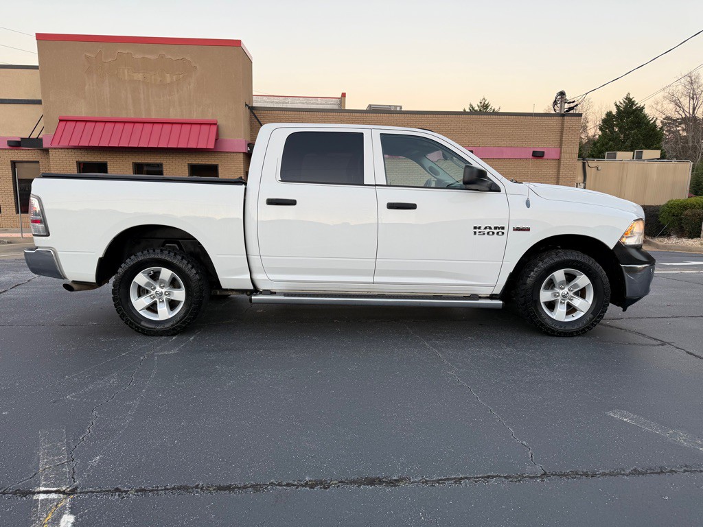 2013 RAM 1500 Image 6