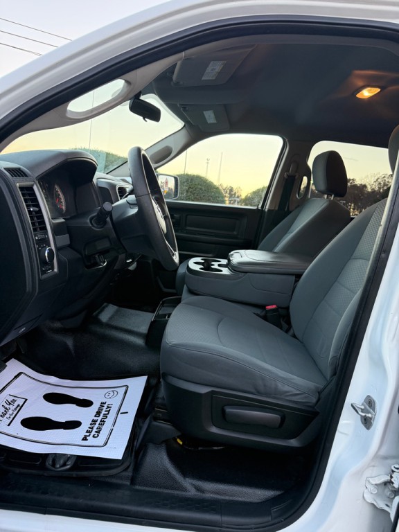 2013 RAM 1500 Image 8