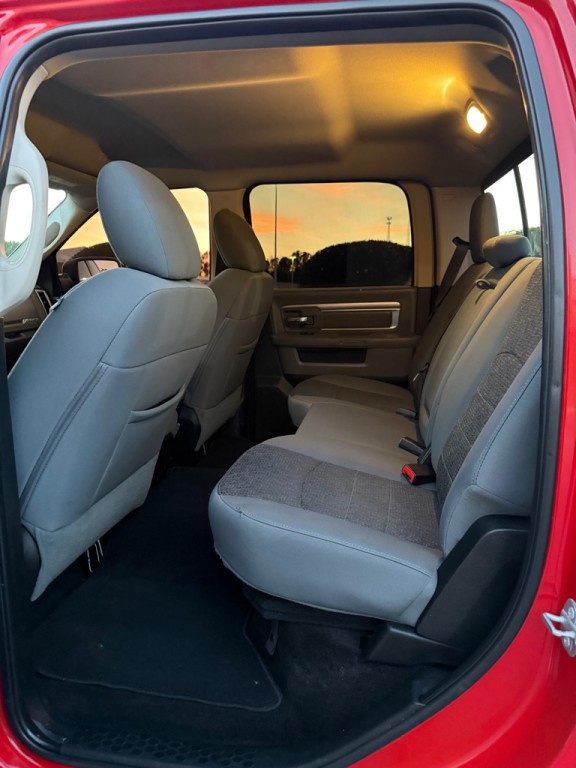 2018 RAM 1500 Image 9