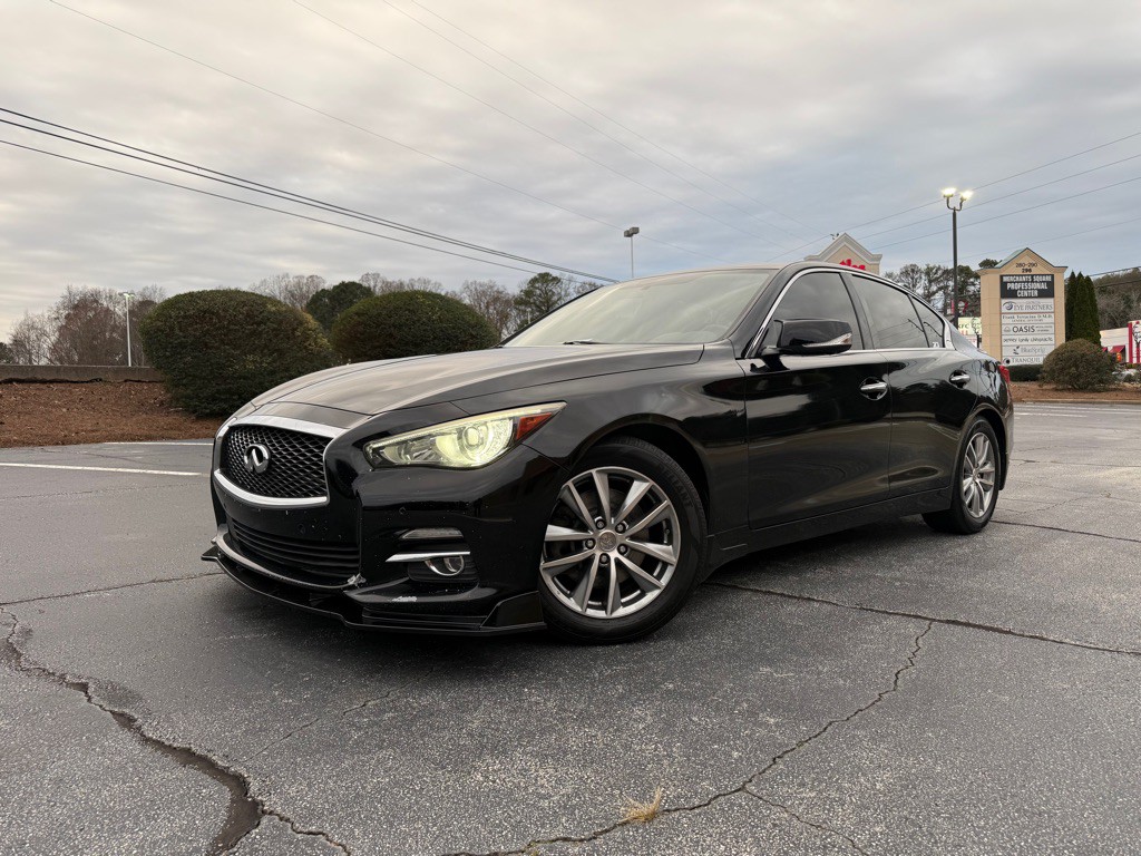 2017 INFINITI Q50 Image 1