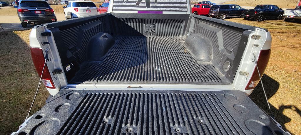 2017 RAM 1500 Image 5