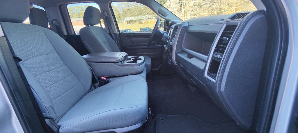 2017 RAM 1500 Image 15