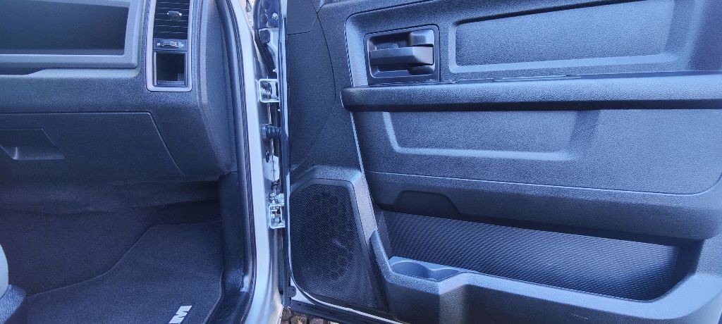 2017 RAM 1500 Image 16