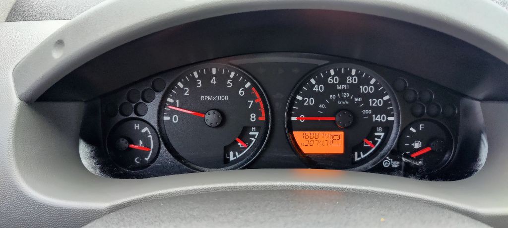 2011 Nissan Xterra Image 18