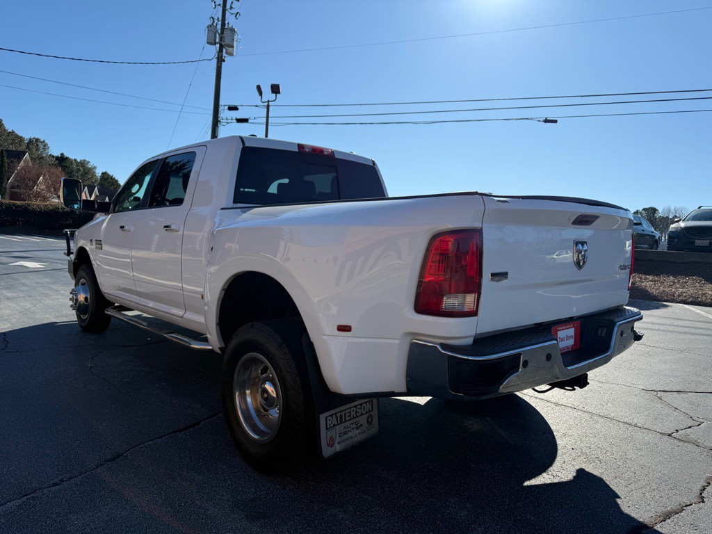 2011 Dodge Ram 3500 Image 3
