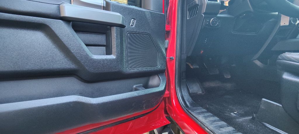 2016 Ford F-150 Image 9