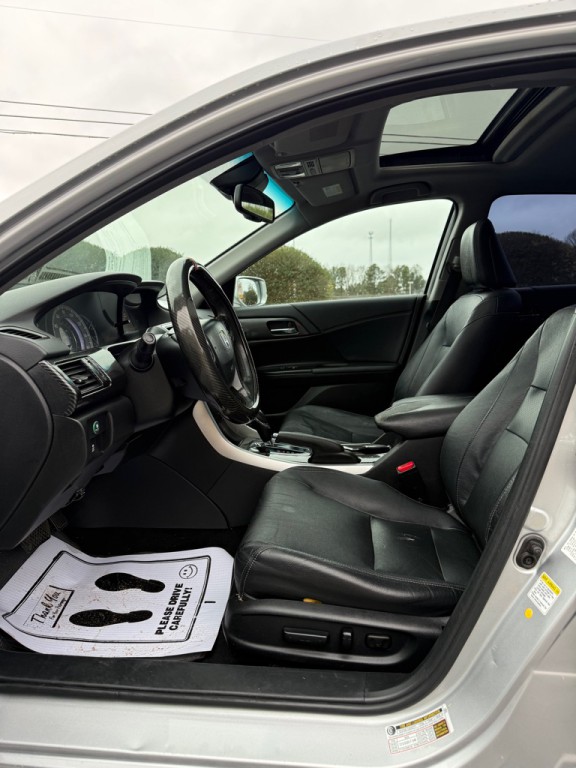 2015 Honda Accord Image 10