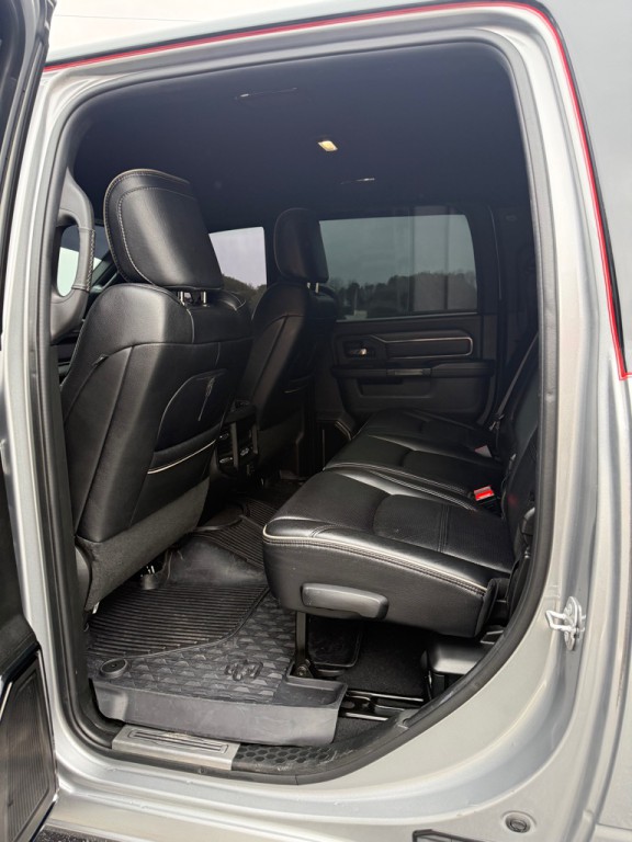 2022 RAM 3500 Image 13