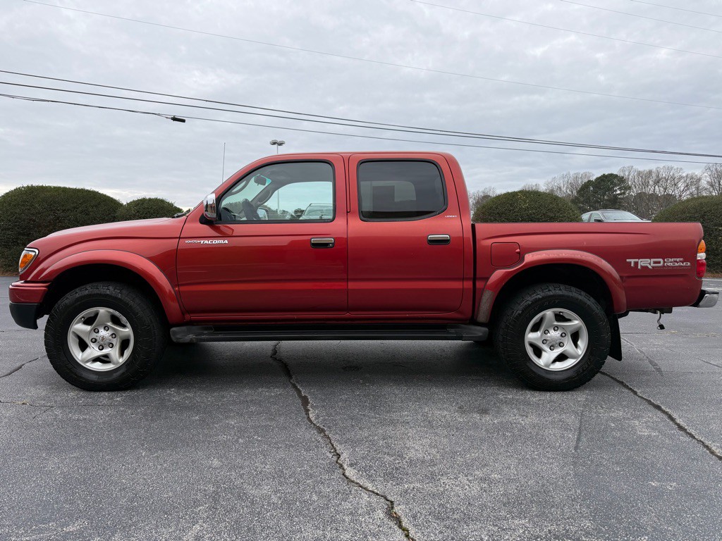 2003 Toyota Tacoma Image 2