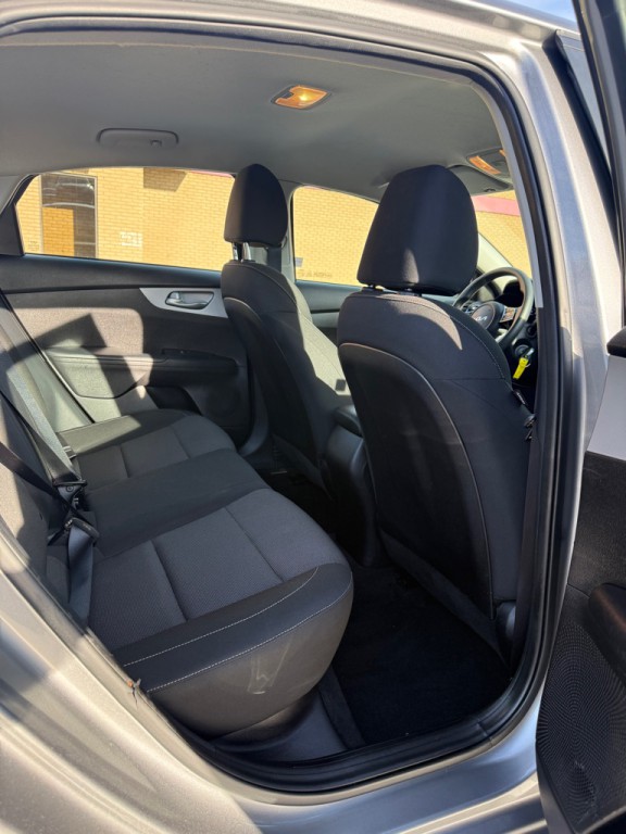 2023 Kia Forte Image 10