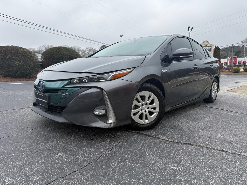 2017 Toyota Prius Image 1