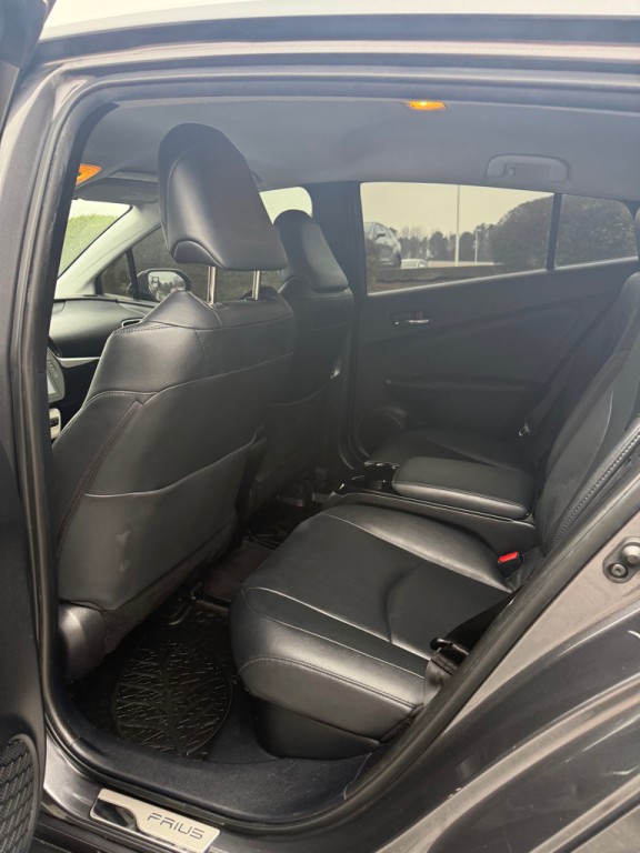 2017 Toyota Prius Image 10