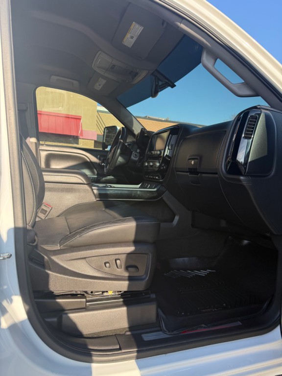 2017 Chevrolet Silverado 1500 Image 12