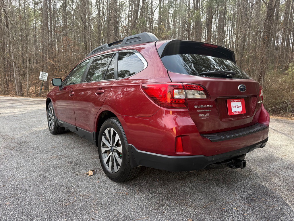 2015 Subaru Outback Image 3