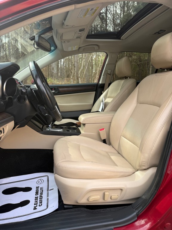 2015 Subaru Outback Image 8