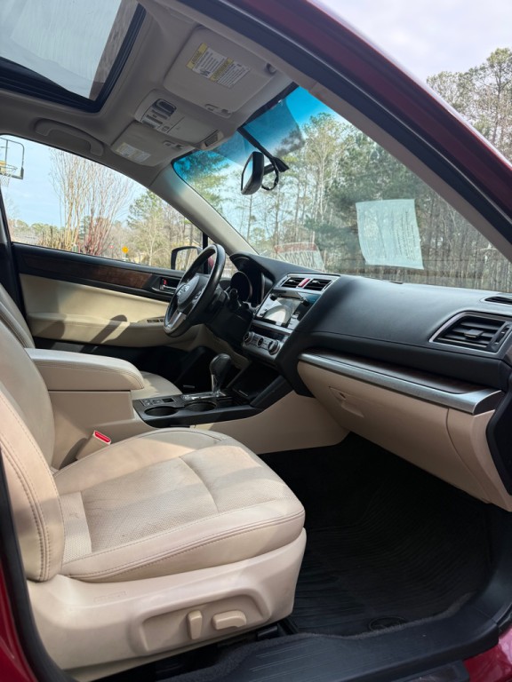 2015 Subaru Outback Image 9