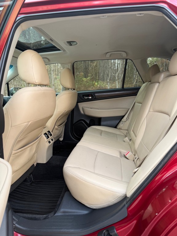 2015 Subaru Outback Image 11