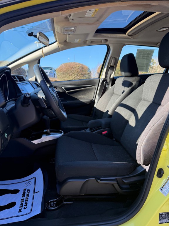 2016 Honda Fit Image 8