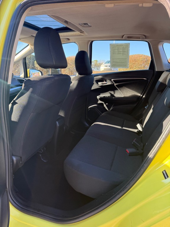 2016 Honda Fit Image 11