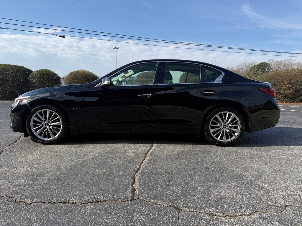 2018 INFINITI Q50 Image 2