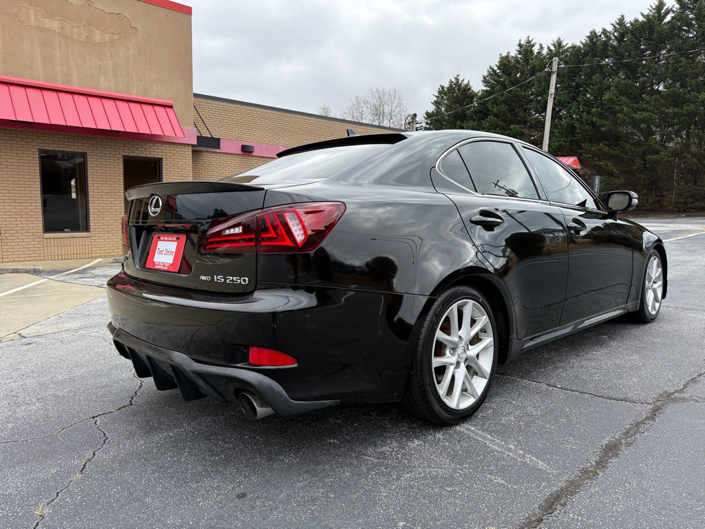 2011 Lexus IS Image 5