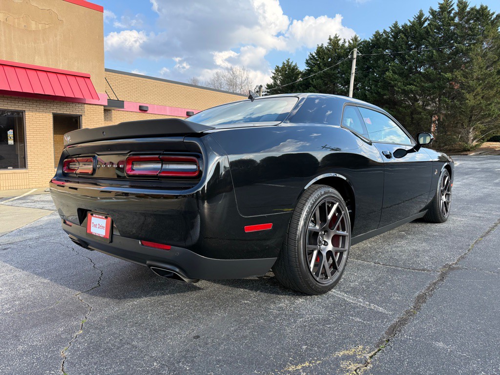 2019 Dodge Challenger Image 5