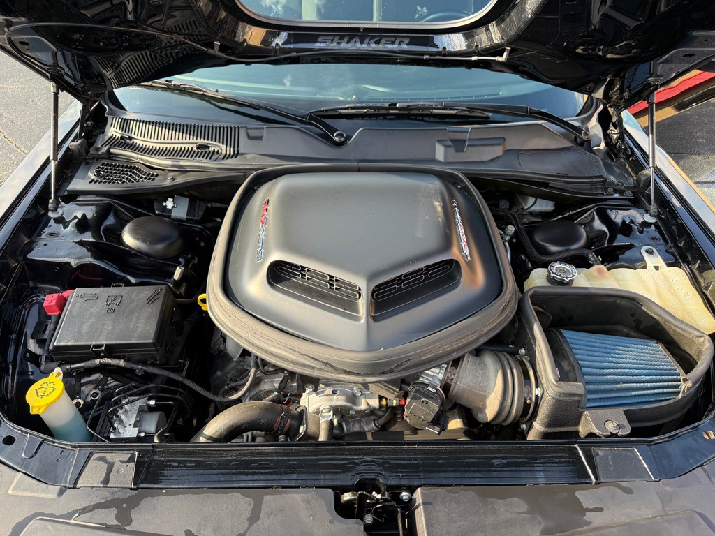 2019 Dodge Challenger Image 12