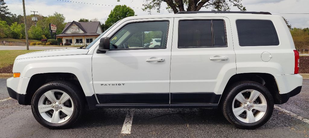 2014 Jeep Patriot Image 2