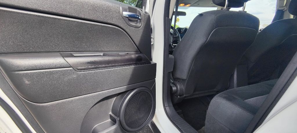 2014 Jeep Patriot Image 12