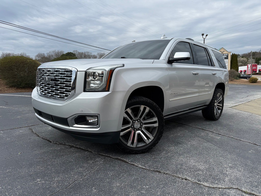2018 GMC Yukon Image 1