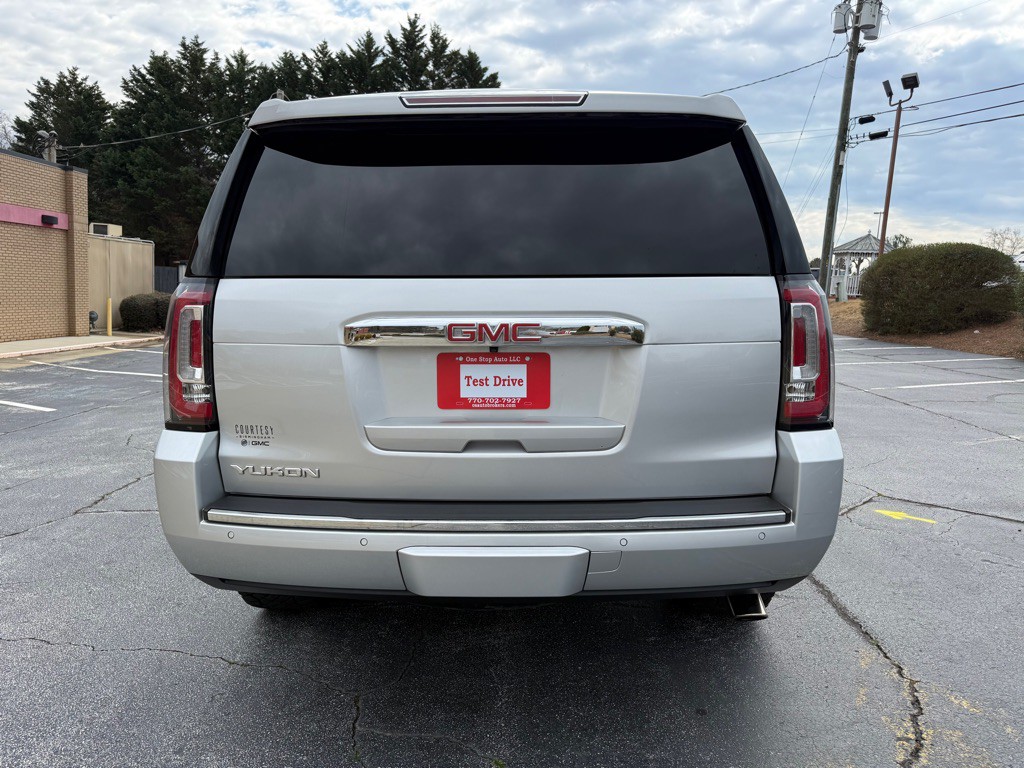 2018 GMC Yukon Image 4