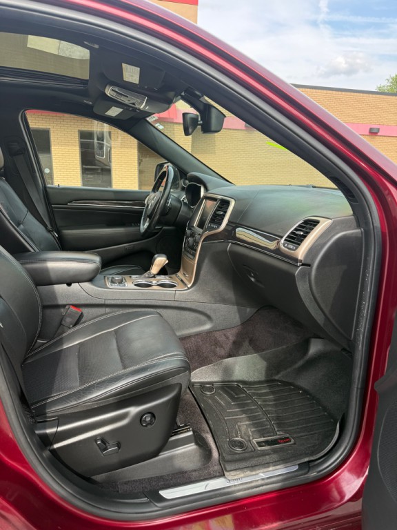 2017 Jeep Grand Cherokee Image 11