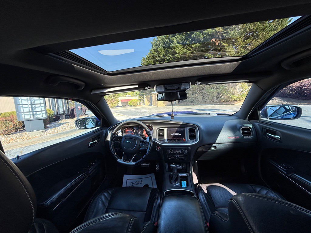 2018 Dodge Charger Image 12