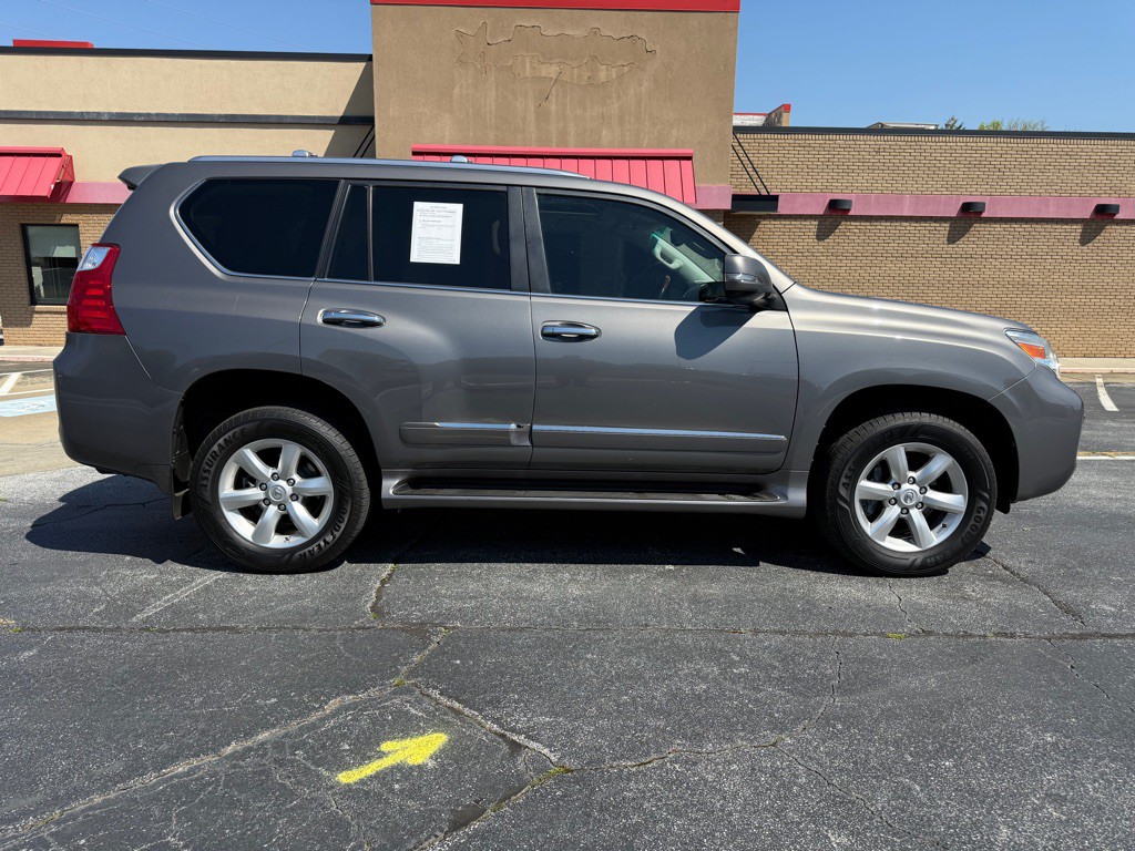 2010 Lexus GX Image 6